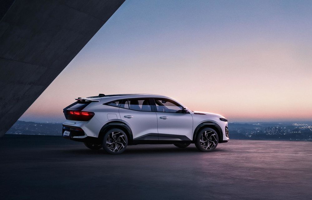 Noul Renault Filante, un SUV premium pentru piețele din afara Europei - Poza 9