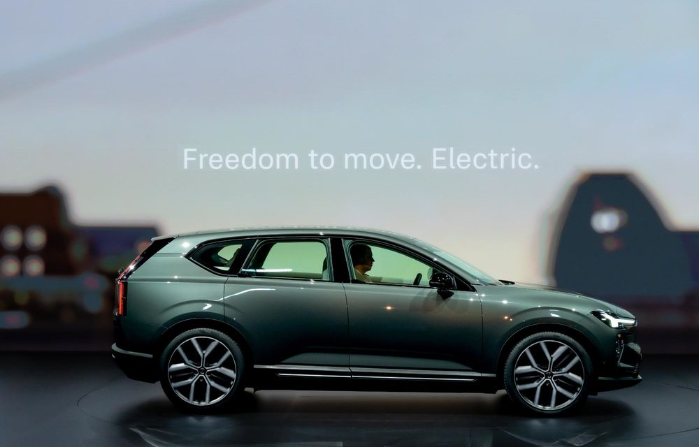Volvo prezintă noul EX60, pur electric: până la 680 CP și 810 km autonomie - Poza 9