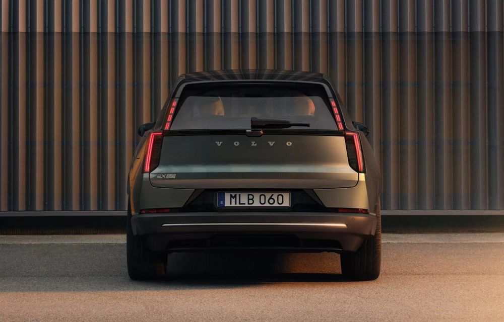 Volvo prezintă noul EX60, pur electric: până la 680 CP și 810 km autonomie - Poza 10