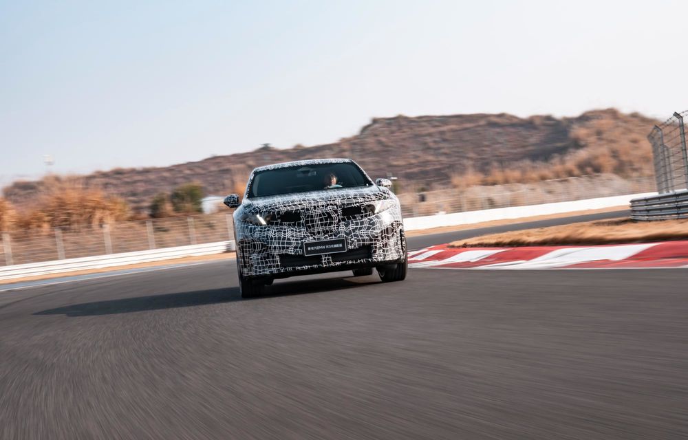 BMW: primele imagini cu noua variantă alungită a lui iX3, pentru piața din China - Poza 16 BMW: primele imagini cu noua variantă alungită a lui iX3, pentru piața din China - Poza 16