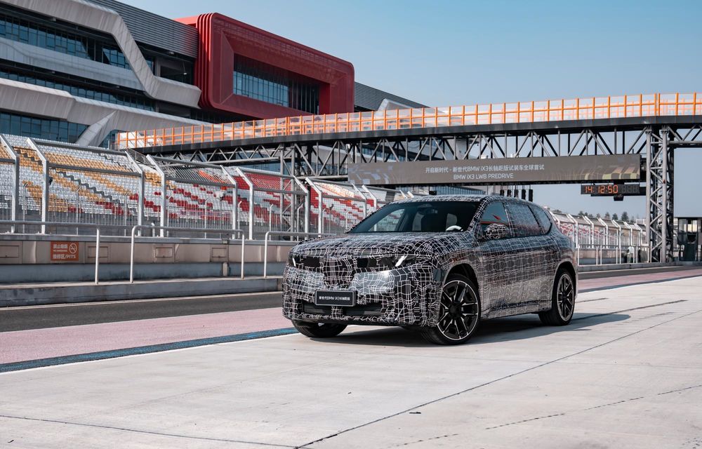BMW: primele imagini cu noua variantă alungită a lui iX3, pentru piața din China - Poza 48 BMW: primele imagini cu noua variantă alungită a lui iX3, pentru piața din China - Poza 48