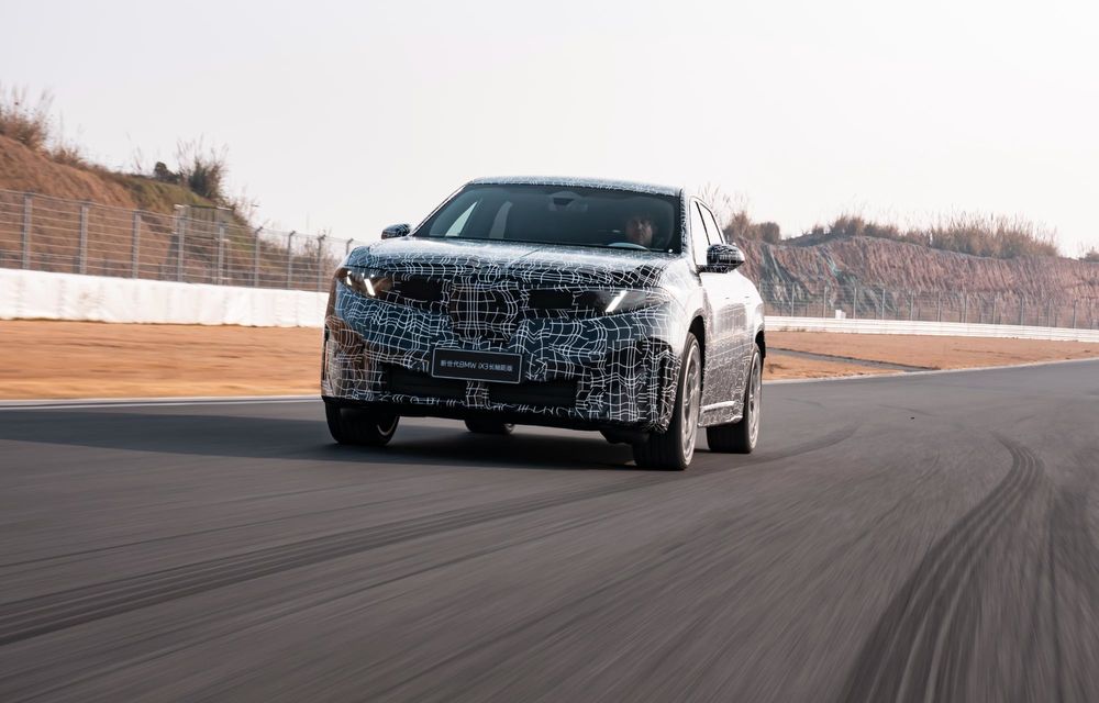 BMW: primele imagini cu noua variantă alungită a lui iX3, pentru piața din China - Poza 7 BMW: primele imagini cu noua variantă alungită a lui iX3, pentru piața din China - Poza 7