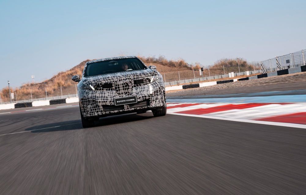 BMW: primele imagini cu noua variantă alungită a lui iX3, pentru piața din China - Poza 21 BMW: primele imagini cu noua variantă alungită a lui iX3, pentru piața din China - Poza 21