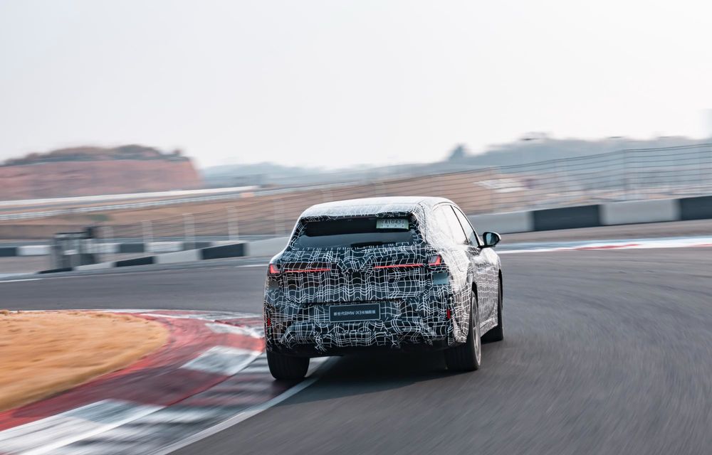 BMW: primele imagini cu noua variantă alungită a lui iX3, pentru piața din China - Poza 29 BMW: primele imagini cu noua variantă alungită a lui iX3, pentru piața din China - Poza 29