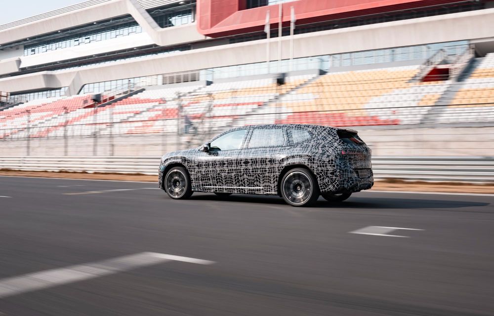 BMW: primele imagini cu noua variantă alungită a lui iX3, pentru piața din China - Poza 31 BMW: primele imagini cu noua variantă alungită a lui iX3, pentru piața din China - Poza 31