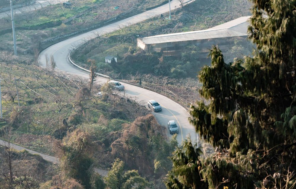 BMW: primele imagini cu noua variantă alungită a lui iX3, pentru piața din China - Poza 71 BMW: primele imagini cu noua variantă alungită a lui iX3, pentru piața din China - Poza 71