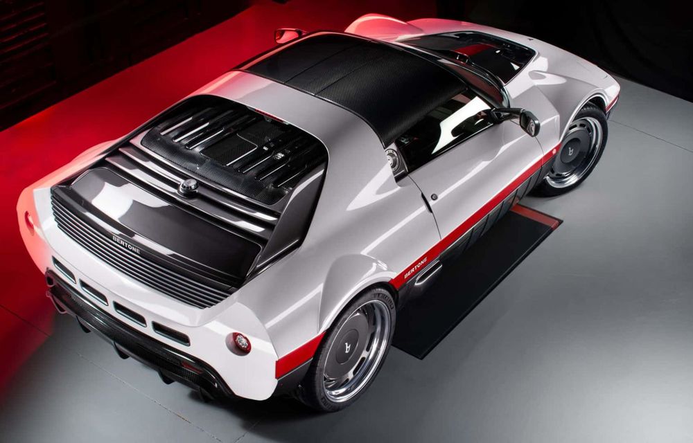Noul Bertone Runabout, un supercar în stil retro cu motor V6 - Poza 12