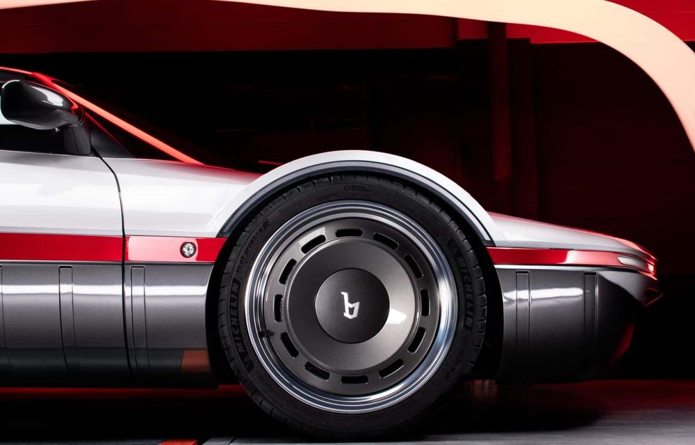 Noul Bertone Runabout, un supercar în stil retro cu motor V6 - Poza 16