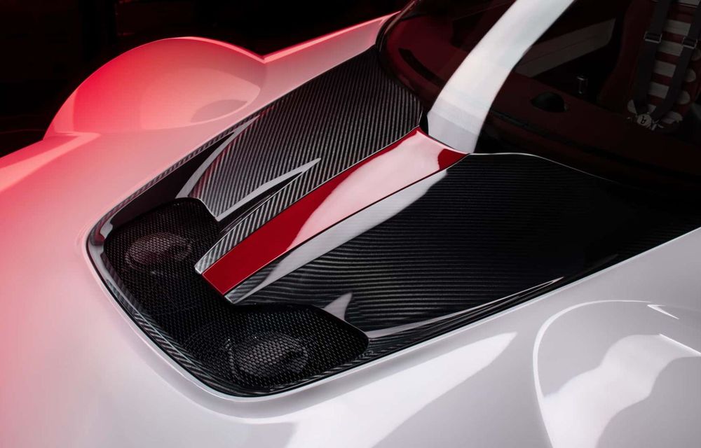 Noul Bertone Runabout, un supercar în stil retro cu motor V6 - Poza 18