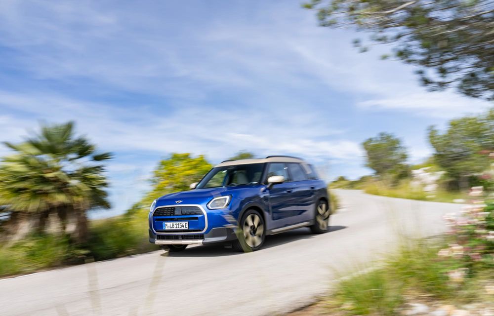 Primăvara vine cu noutăți pentru Mini Countryman electric: autonomie de 501 kilometri - Poza 2