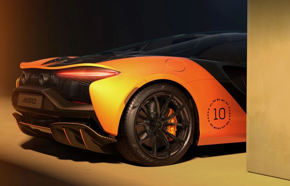 McLaren sărbătorește titlul din Formula 1 cu o ediție limitată Artura Spider - Poza 9