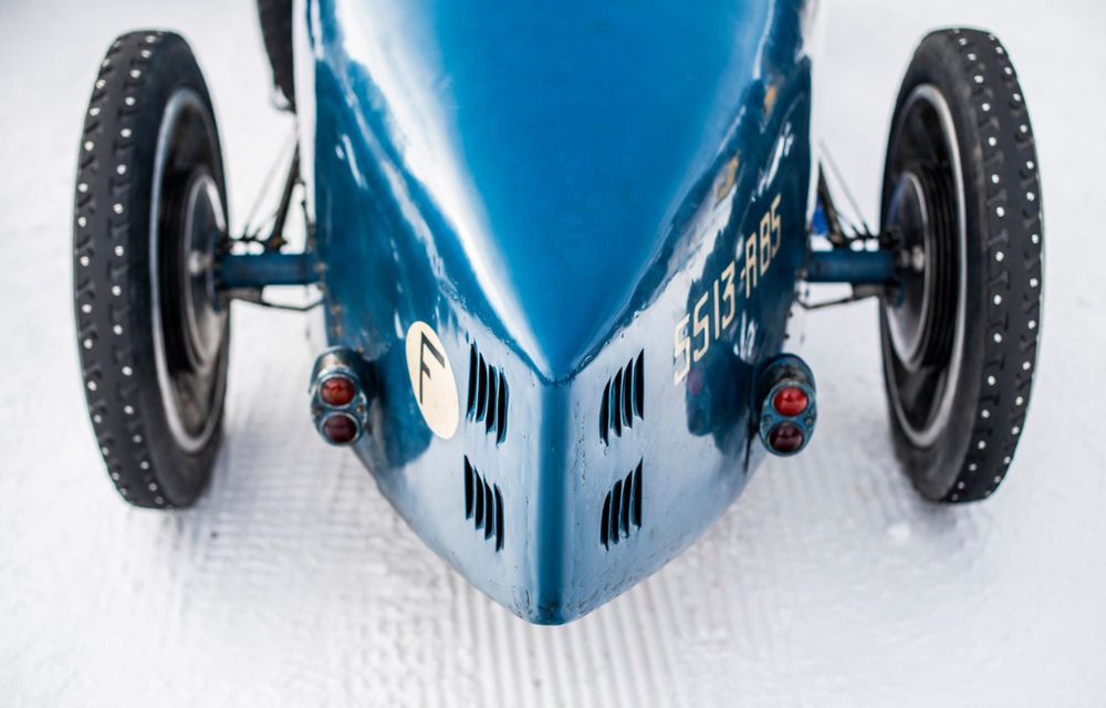 Bugatti a scos modelele sale exotice pe zăpada din Elveția - Poza 14