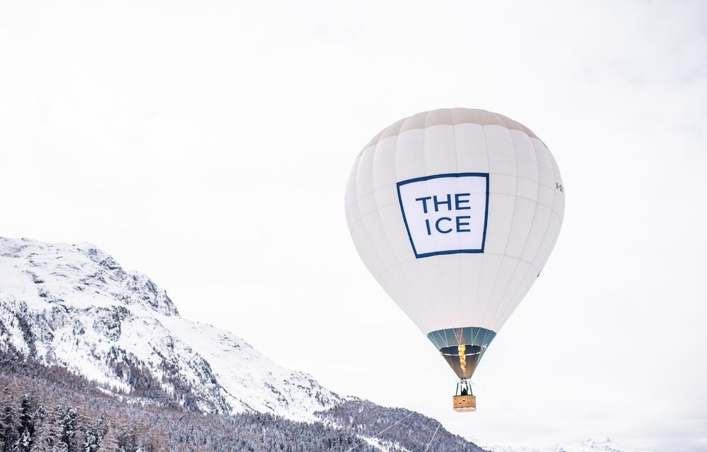 Bugatti a scos modelele sale exotice pe zăpada din Elveția - Poza 15