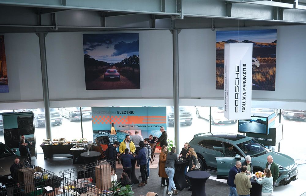 Noul Porsche Cayenne Electric a fost expus la București: start de la 108.000 euro - Poza 6