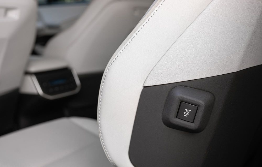 Noua Toyota Highlander, prima generație electrică a SUV-ului - Poza 22