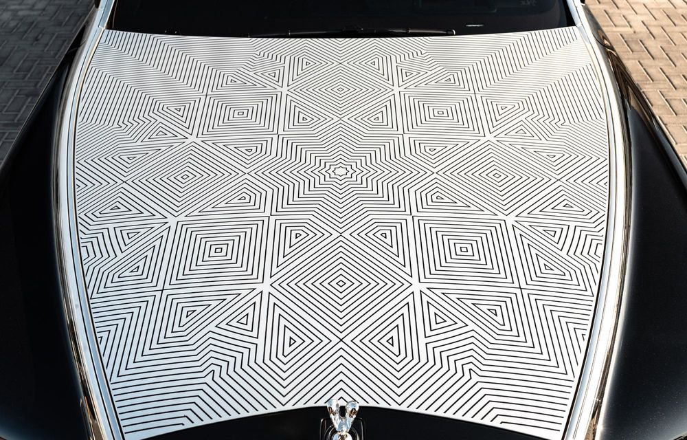 Exemplar unicat Rolls-Royce Phantom: în premieră, capotă gravată cu laser - Poza 5