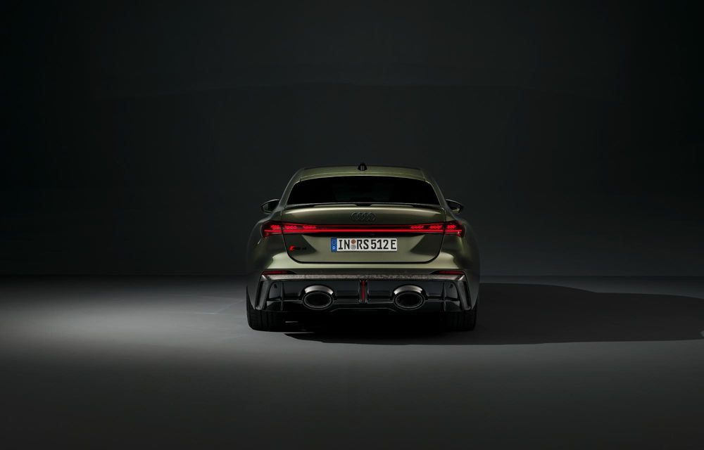 OFICIAL: Noul Audi RS 5 debutează cu sistem de propulsie PHEV și 639 CP - Poza 42