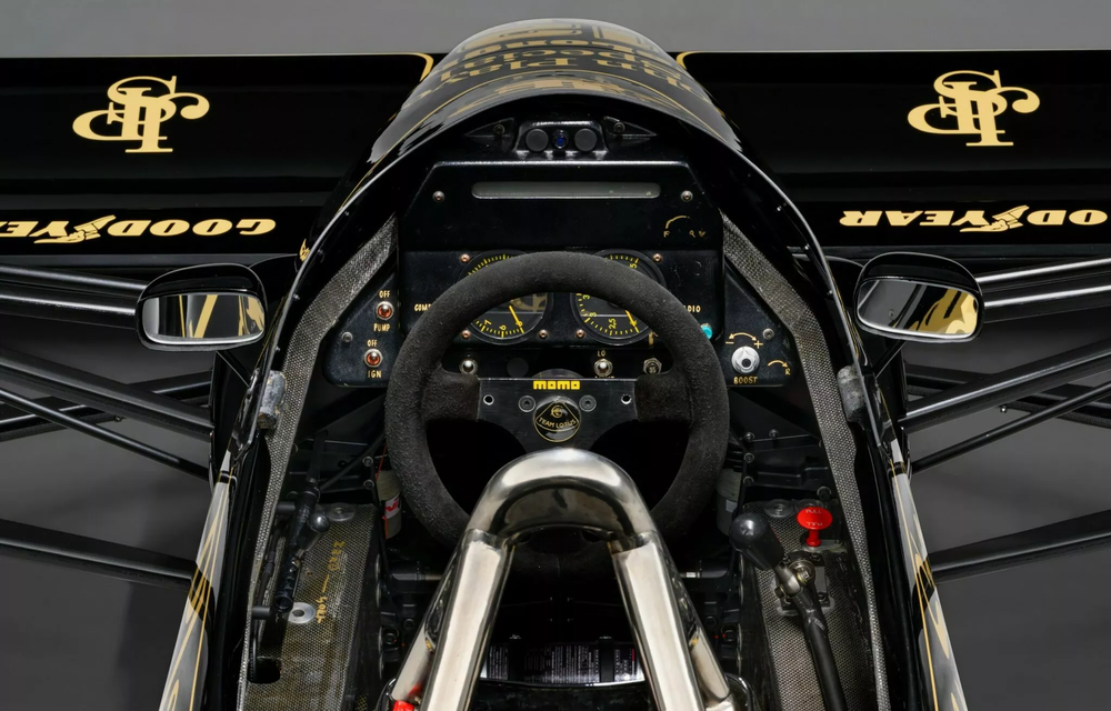 Un monopost Lotus, pilotat de legendarul Ayrton Senna, se vinde la licitație - Poza 5