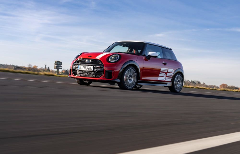 Noul Mini 1965 Victory Edition: marchează succesul mărcii din Raliul Monte Carlo - Poza 3