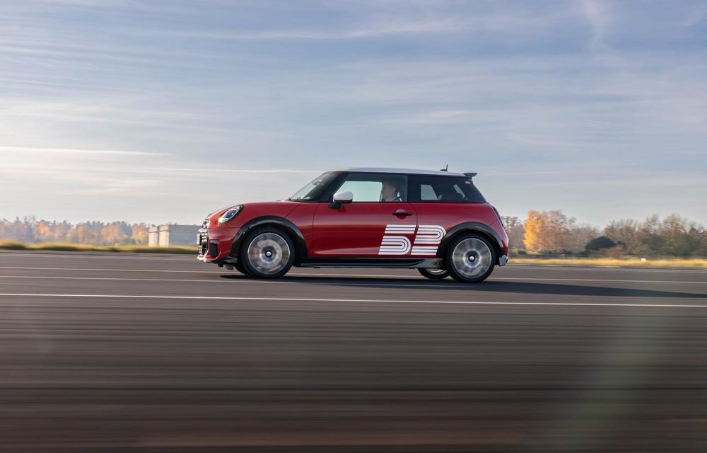 Noul Mini 1965 Victory Edition: marchează succesul mărcii din Raliul Monte Carlo - Poza 6