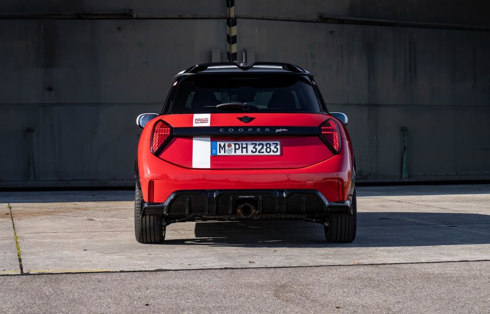 Noul Mini 1965 Victory Edition: marchează succesul mărcii din Raliul Monte Carlo - Poza 11