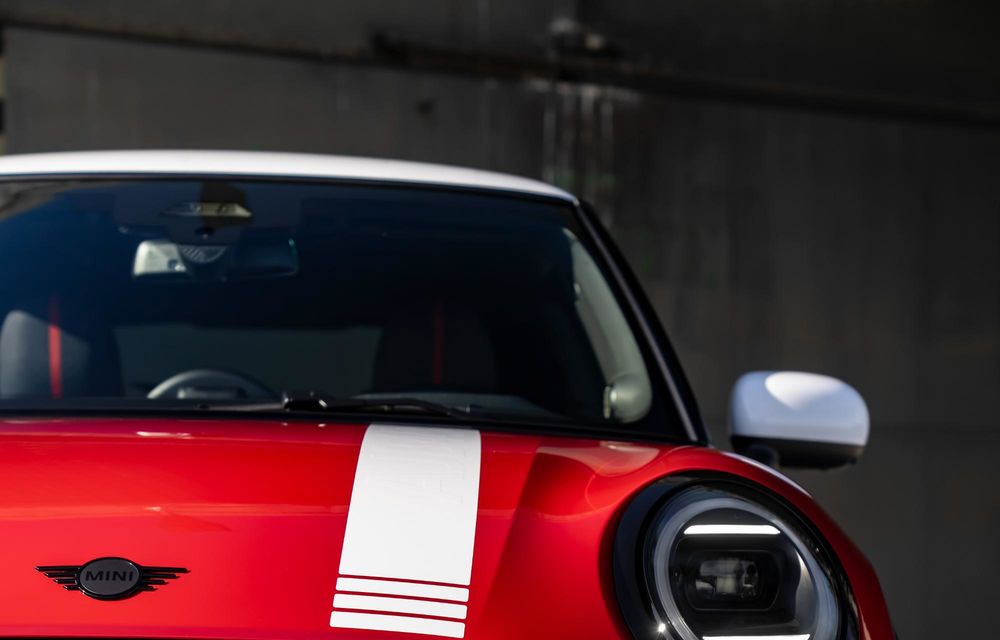 Noul Mini 1965 Victory Edition: marchează succesul mărcii din Raliul Monte Carlo - Poza 16