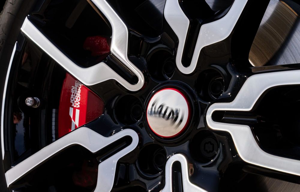 Noul Mini 1965 Victory Edition: marchează succesul mărcii din Raliul Monte Carlo - Poza 19