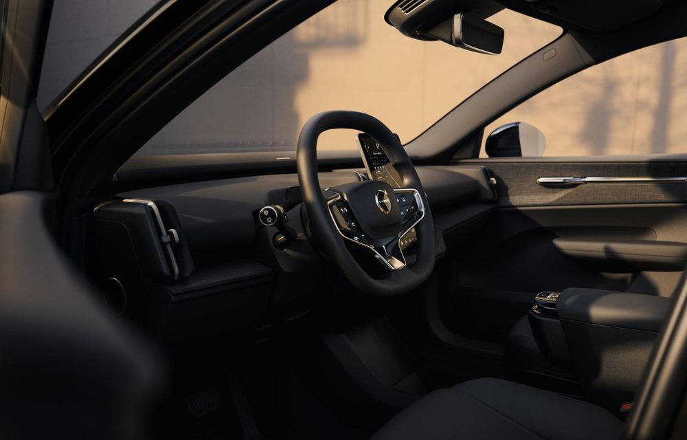 Noutăți pentru Volvo EX30: versiune entry-level cu 150 CP și 476 km autonomie - Poza 4