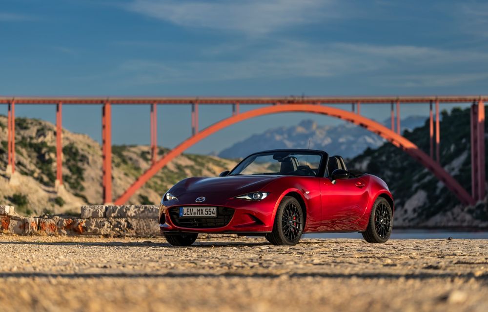 Mazda: motor alimentat cu combustibil sintetic pentru următorul MX-5 - Poza 1