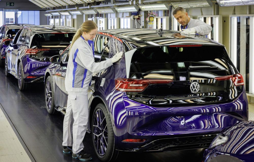 Volkswagen: două milioane de vehicule electrice livrate - Poza 2