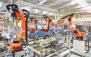 Skoda inaugurează o fabrică nouă de baterii pentru mașinile electrice