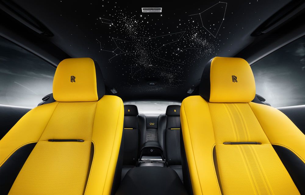 Rolls-Royce sărbătorește 10 ani de Black Badge - Poza 9