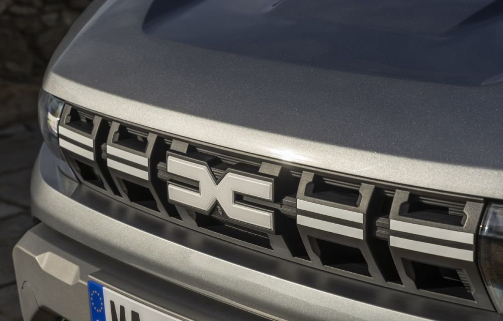 Dacia va anunța numele viitorului său crossover în 5 martie - Poza 1 Dacia va anunța numele viitorului său crossover în 5 martie - Poza 1