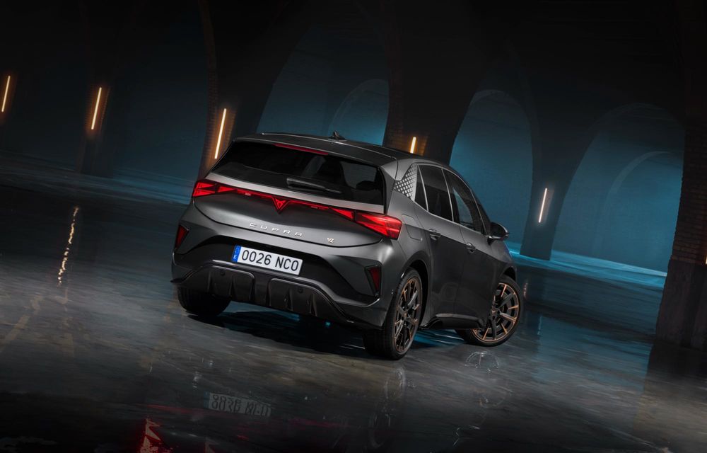 Noua Cupra Born facelift: design revizuit și motorizare nouă - Poza 2
