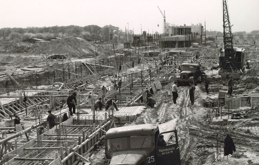 Uzina Volkswagen din Hanovra împlinește 70 de ani - Poza 2