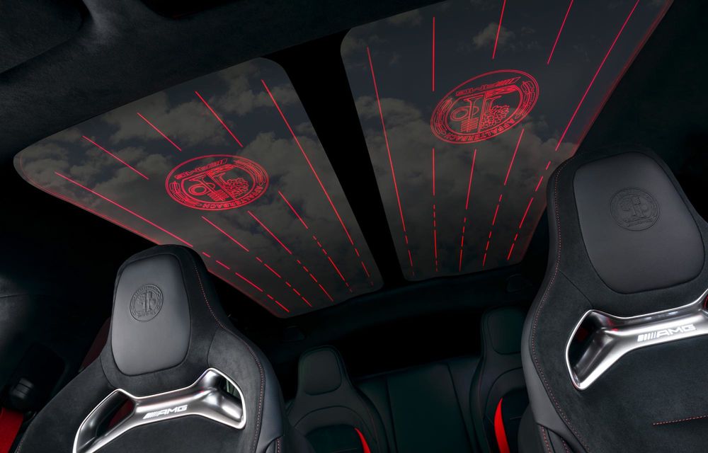 Primele imagini cu interiorul noului Mercedes-AMG GT 4-Door Coupe - Poza 8