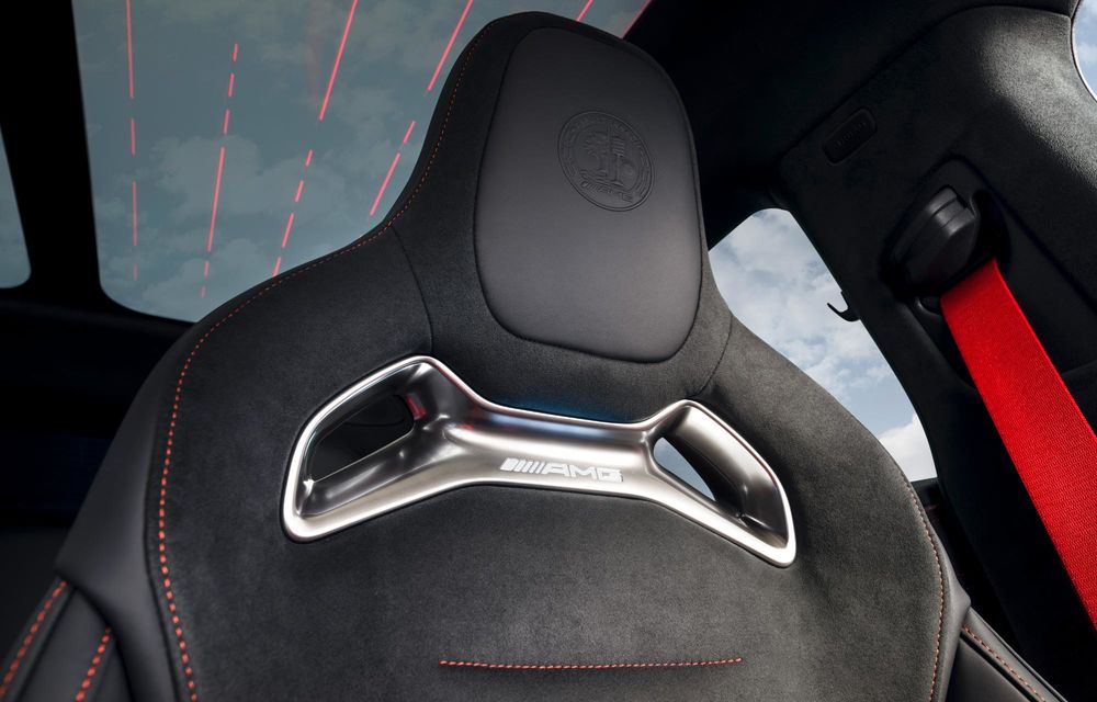 Primele imagini cu interiorul noului Mercedes-AMG GT 4-Door Coupe - Poza 10
