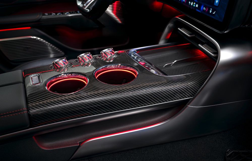 Primele imagini cu interiorul noului Mercedes-AMG GT 4-Door Coupe - Poza 5