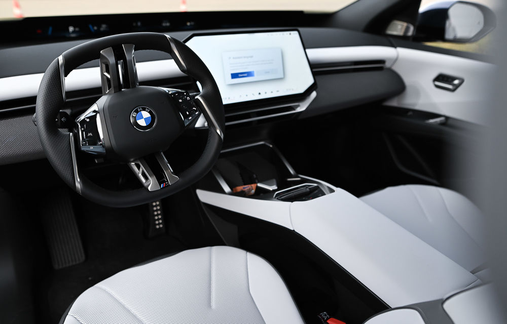REPORTAJ: Test de eficiență cu noul BMW iX3 pe drumurile din România - Poza 42 REPORTAJ: Test de eficiență cu noul BMW iX3 pe drumurile din România - Poza 42