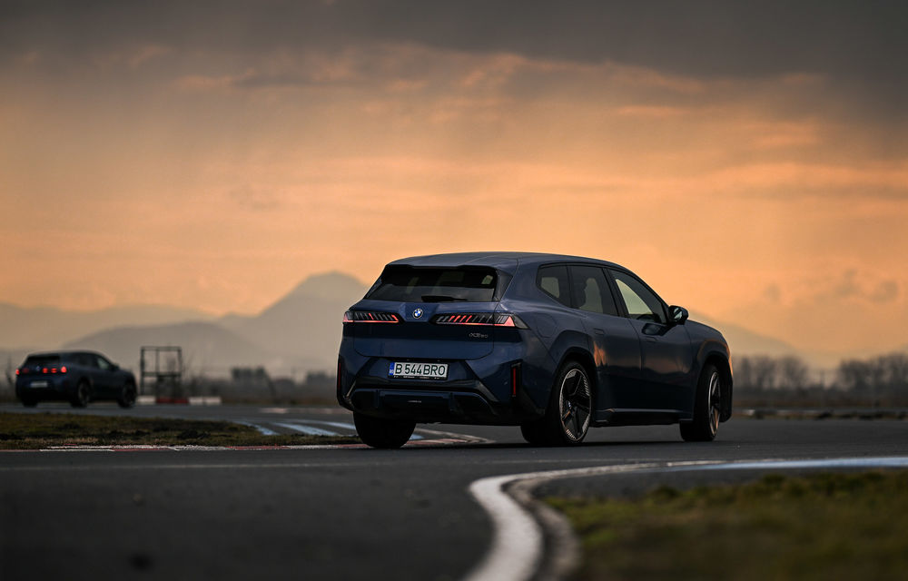 REPORTAJ: Test de eficiență cu noul BMW iX3 pe drumurile din România - Poza 52 REPORTAJ: Test de eficiență cu noul BMW iX3 pe drumurile din România - Poza 52