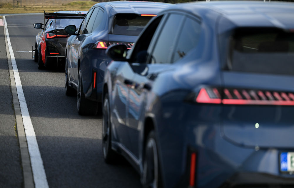 REPORTAJ: Test de eficiență cu noul BMW iX3 pe drumurile din România - Poza 27 REPORTAJ: Test de eficiență cu noul BMW iX3 pe drumurile din România - Poza 27