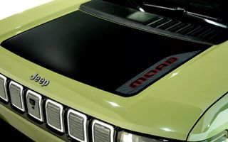 Jeep: brevet pentru un troliu montat în frunk-ul modelelor electrice