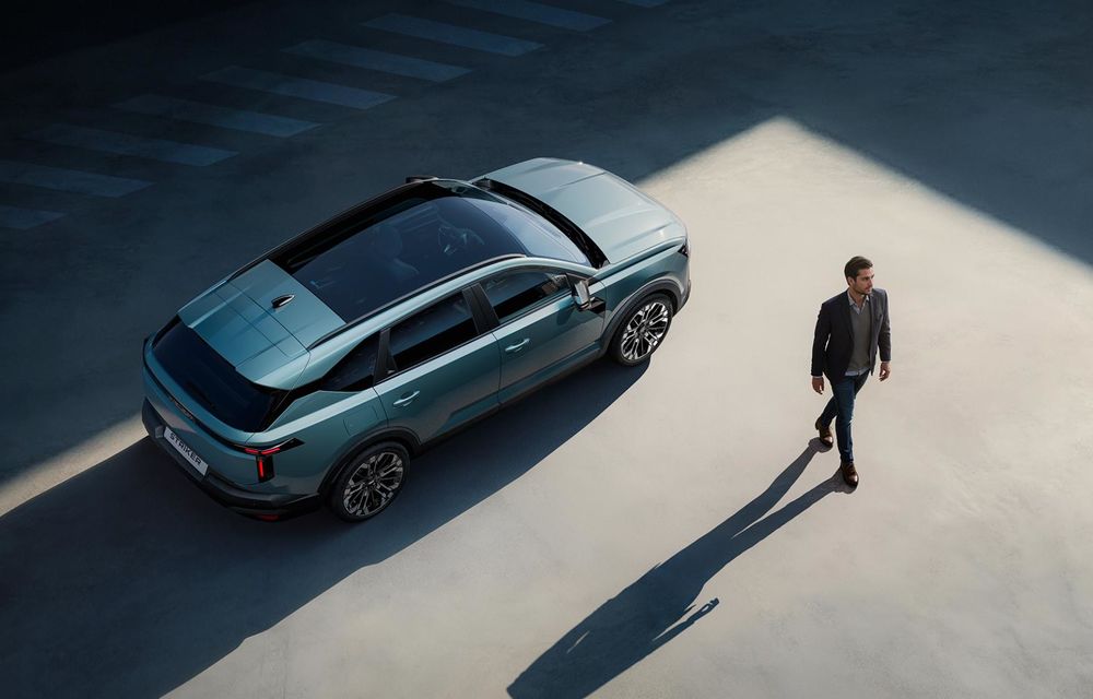 Noua Dacia Striker: motor hibrid și preț de pornire sub 25.000 euro - Poza 9