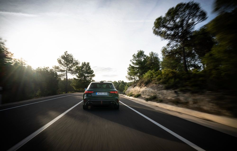 Noul Audi RS3 Competition Limited: omagiul final pentru motorul cu cinci cilindri - Poza 12