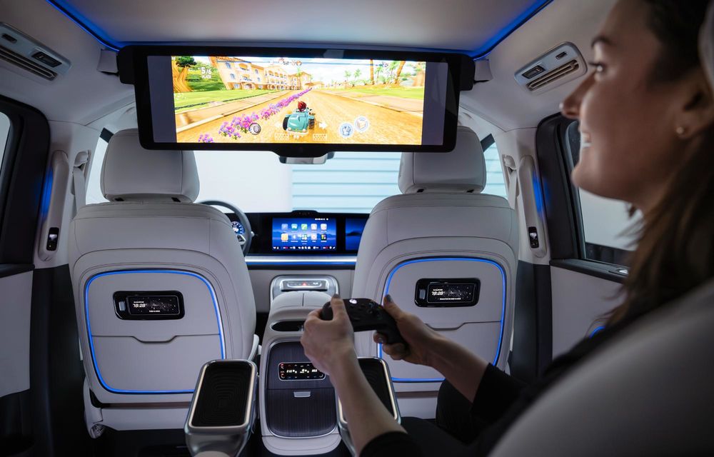 Noul Mercedes-Benz VLE, succesorul electric al Clasei V - Poza 60