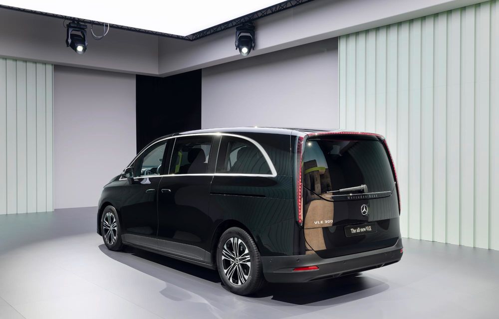 Noul Mercedes-Benz VLE, succesorul electric al Clasei V - Poza 119