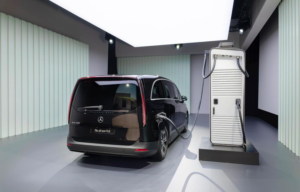 Noul Mercedes-Benz VLE, succesorul electric al Clasei V - Poza 123