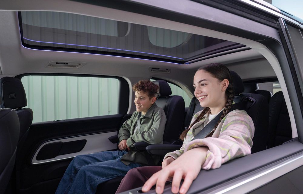 Noul Mercedes-Benz VLE, succesorul electric al Clasei V - Poza 127