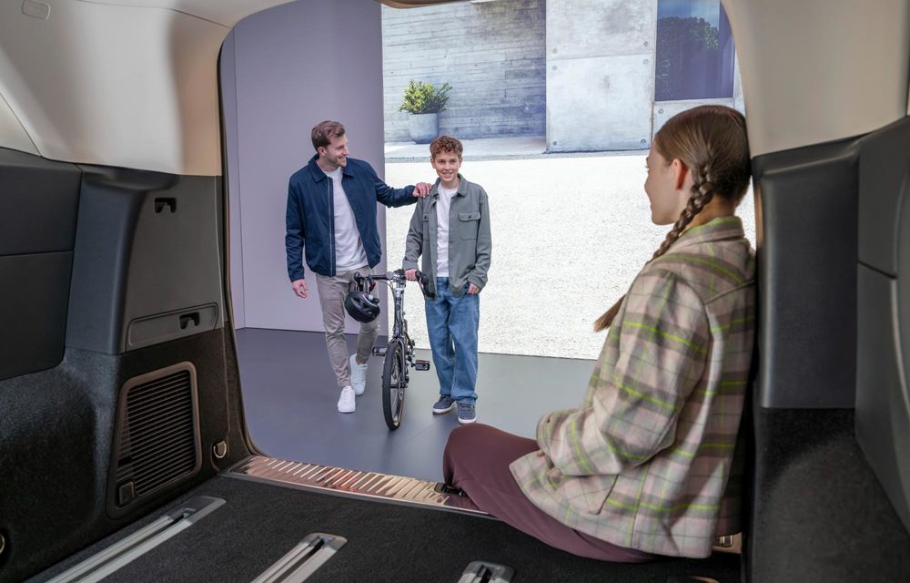 Noul Mercedes-Benz VLE, succesorul electric al Clasei V - Poza 128