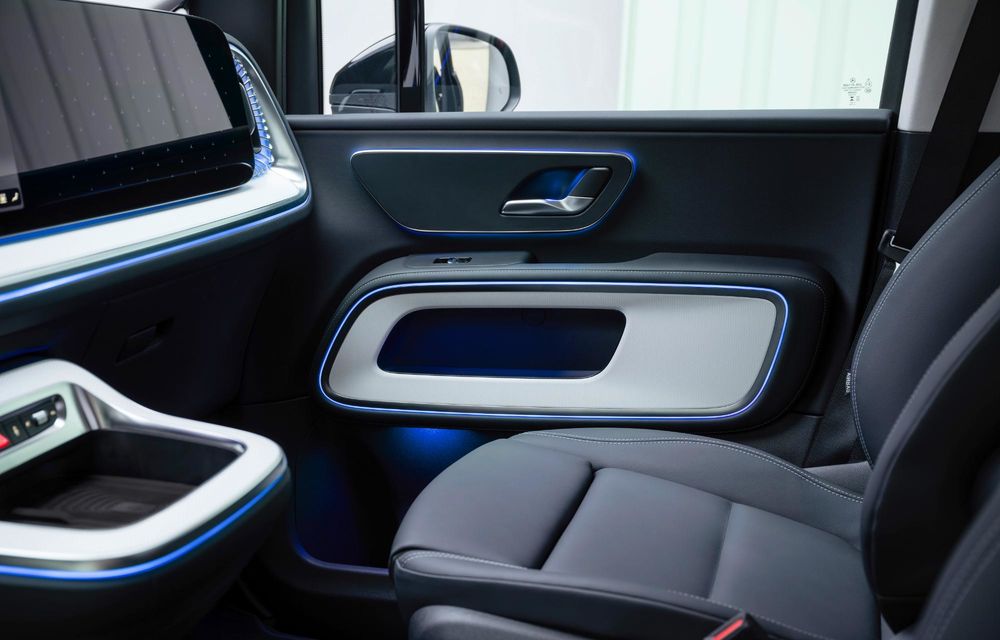 Noul Mercedes-Benz VLE, succesorul electric al Clasei V - Poza 134